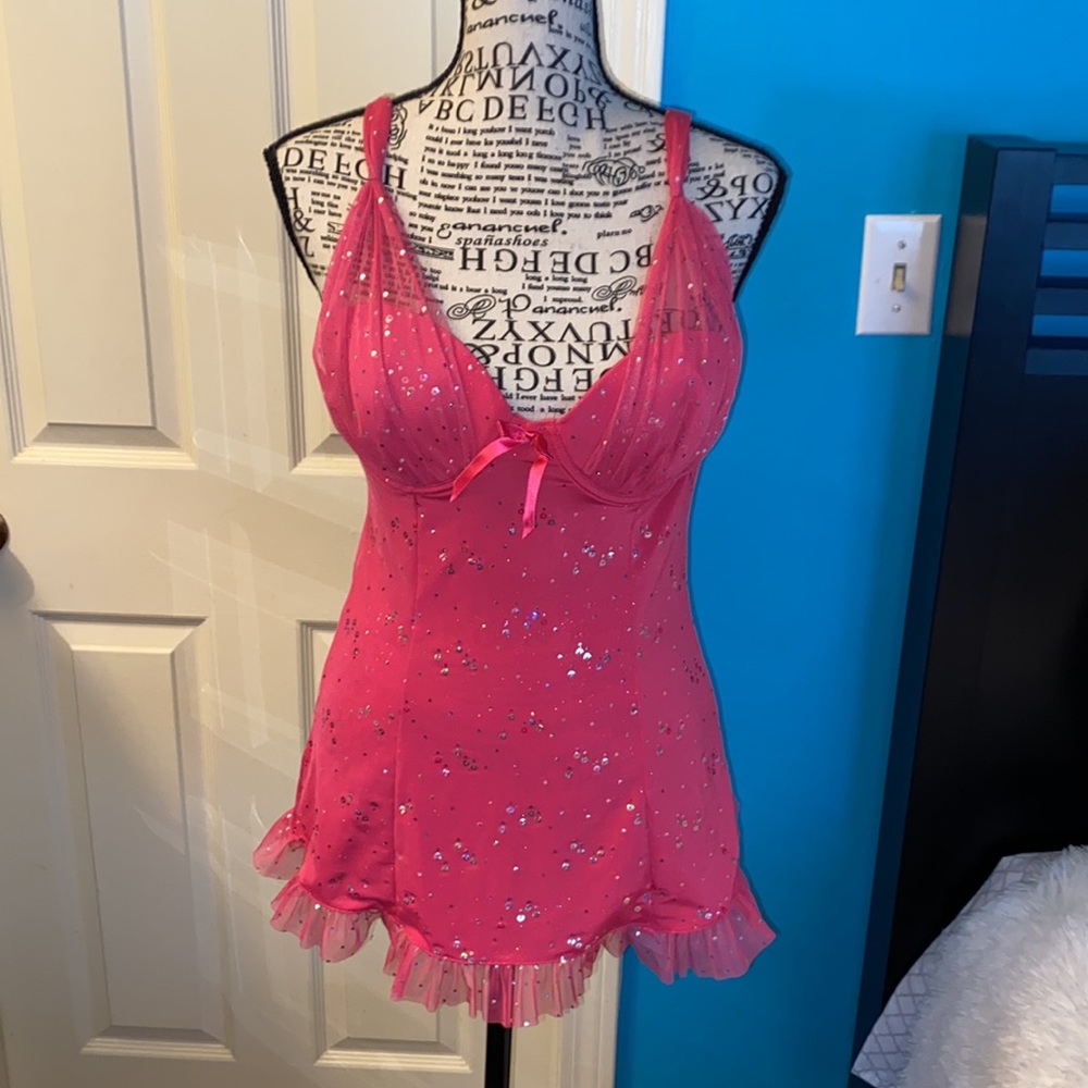 Hot pink babydoll from Victoria’s Secret side 36C